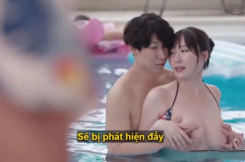 đi đi chơi kỷ niệm ngày cưới, anh xã bỏ người vợ một mình vì bận công việc và cái kết